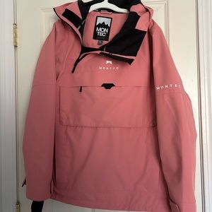 Montec Dune W Ski Snowboard Jacket XL like new only worn 4 times